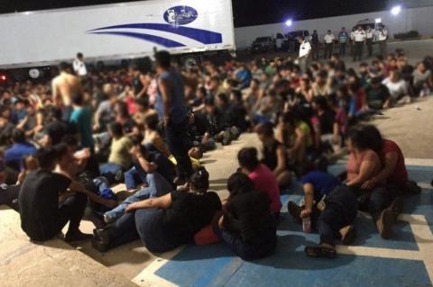 340 Migrants including 103 children from Central America and Ecuador found in a Trailer Truck