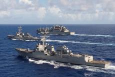 US WAR Ships Eyes the Venezuelan Coast